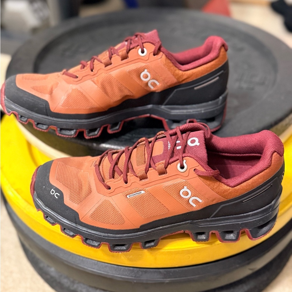 On Running hiking Red and Black Athletic Shoes